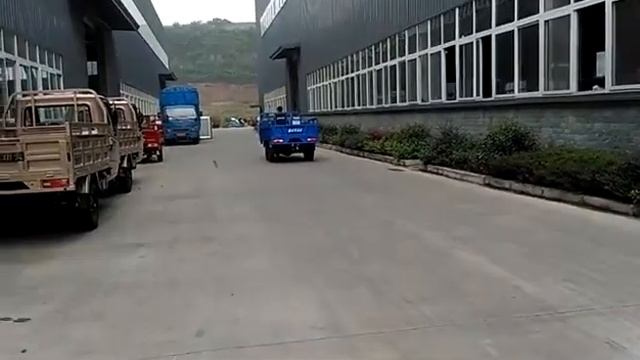 Five wheel double rear axle truck cargo tricycle смотреть онлайн