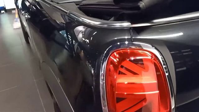 THE MINI CONVERTIBLE смотреть онлайн
