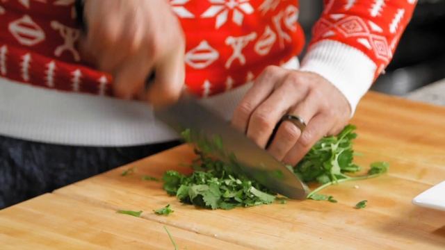 Nick Massie: Beef and Shrimp Tampiqueña With Christmas Pico смотреть онлайн