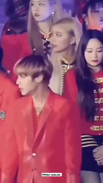 Jungkook with Park Jihoon bowing 🥺 #fypシ #parkjihoon #jungkook #wannaone смотреть онлайн
