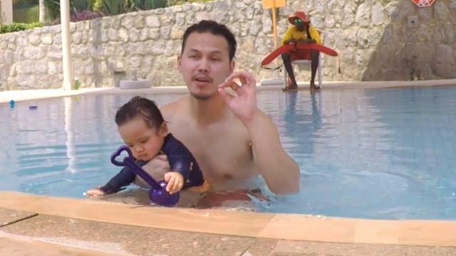 First Family Trip / The Cove Rotana Resort, RAK / Day 2 смотреть онлайн