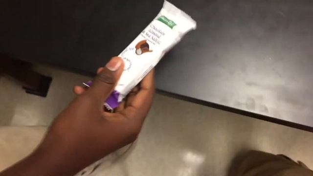 UNBOXING- Kashi chocolate almond and sea salt chewy granola bar смотреть онлайн