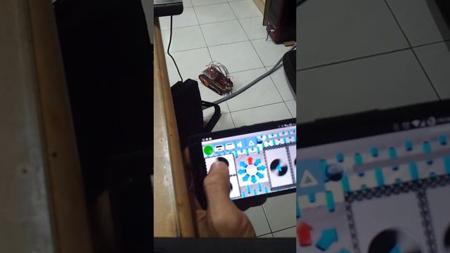 DIY Arduino Panser on the move смотреть онлайн