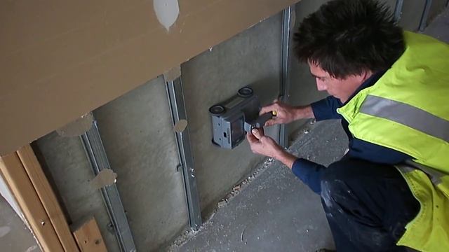 ON-SITE ADZ JRC HANDY SEARCH RADAR смотреть онлайн