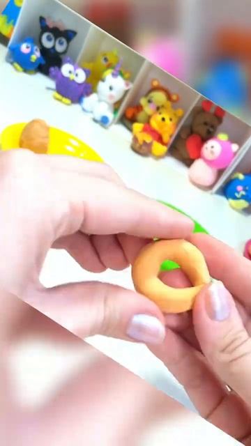 Печём булочки из пластилина #plastic #поделки #diy #how #howtomake #лепка #пластилин #туториал смотреть онлайн