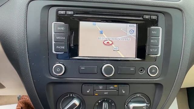 2014 Volkswagen Jetta at Oxmoor CDJR | Louisville & Lexington, KY CU5987A смотреть онлайн