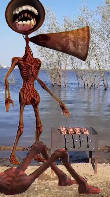 Сиреноголовые в реальной жизни жарят шашлык #shorts смотреть онлайн