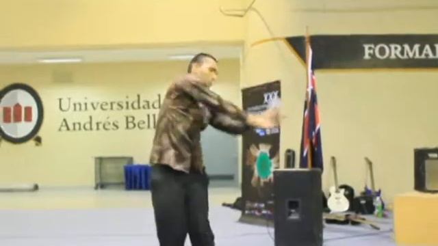 Colores Geometricos. Contact Juggling and Acordeon. смотреть онлайн