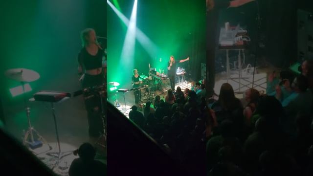 Dađi Freyr "10 Years" Live at Lincoln Hall смотреть онлайн