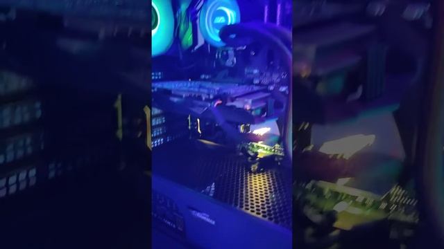 Ryzen watercooled RX 570 смотреть онлайн