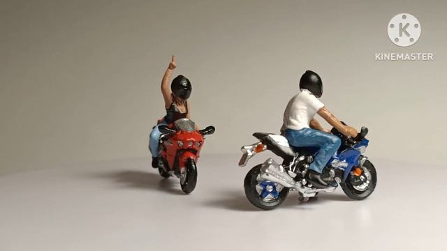 Jay Leno's Mercedes & Tank Car plus a whole load of diecast people to music 1/64 scale смотреть онлайн