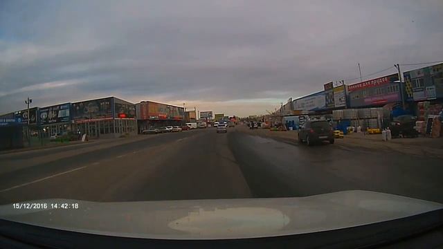 Видеорегистратор Eplutus DVR-910 смотреть онлайн