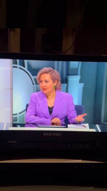 Василиса Володина стала новым экспертом шоу «Модный приговор» смотреть онлайн