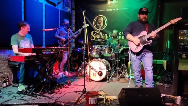 Quasi-Quasar - "Led Boots" смотреть онлайн