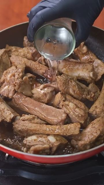 Sabías que sí agregas costillas en el agua...😱 смотреть онлайн