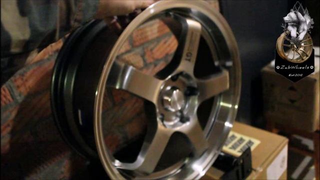 Advan R17 7.5 Et35 5x114.3 HB