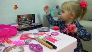 Маргарита и Лера НЕ ХОТЯТ делиться ПЛАТЬЯМИ волшебная фея ЗОЛУШКА Cinderella Funny kids story