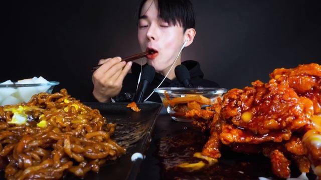 ASMR MUKBANG 트러플짜파게티 킹트리플 디진다 핫양념치킨 먹방 BLACK BEANNOODLES & FRIED CHICKEN チキン チャジャンラーメン eating sound смотреть онлайн