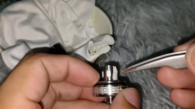 Hellvape R Tank easy Mesh coil build смотреть онлайн
