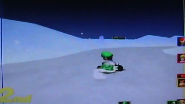 Mario Kart 64 70-150cc Part 6/32-Luigi-Frappe Snowland смотреть онлайн