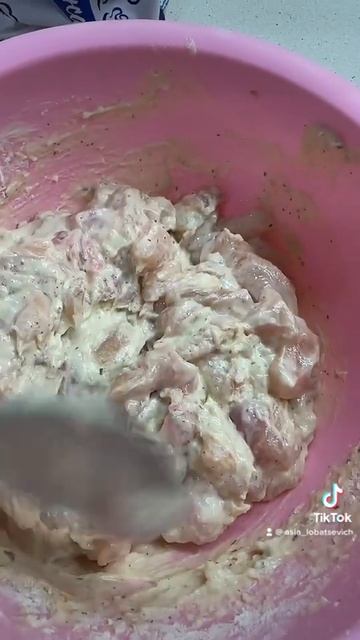 Рубленые куриные котлеты #food #cooking #foodie #salad #recipe смотреть онлайн