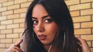 Aurika  - Люди довольно