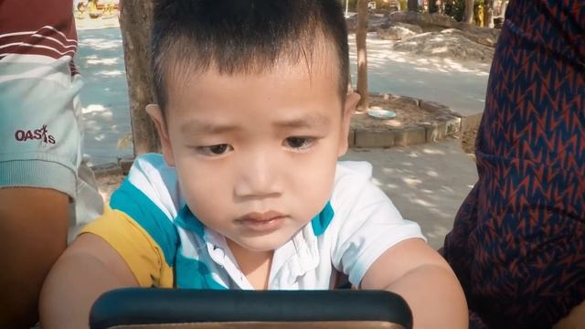 Anlong Veng To Surin 2018-07-01 !! Shopping Time смотреть онлайн