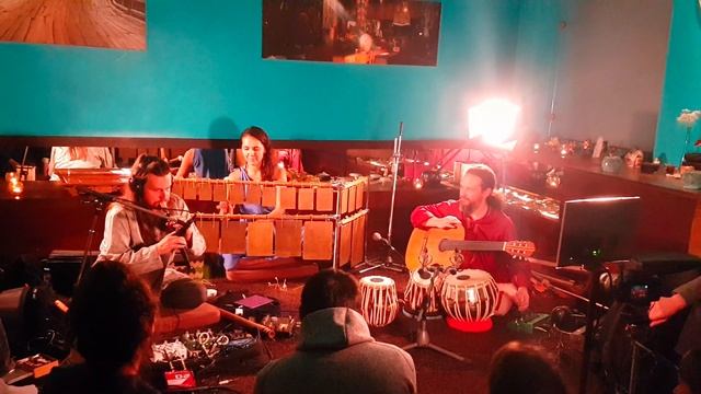 "Свет ночных раг" в чайной Ома смотреть онлайн