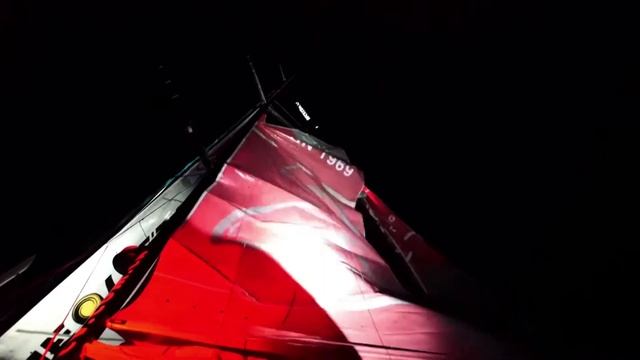 Mast DOWN on Dongfeng Sailing Updates Destopnews #13 смотреть онлайн