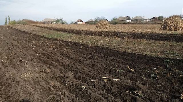 Мы пахали я и трактор смотреть онлайн