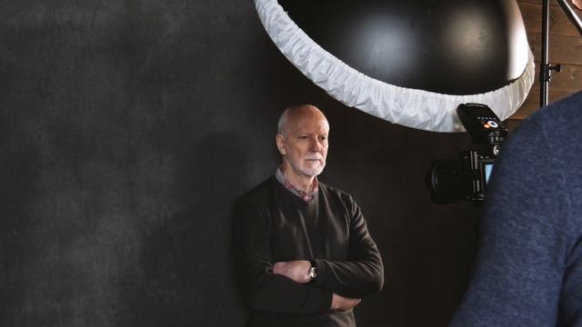 Easy Portraits - One light 4 different looks. смотреть онлайн