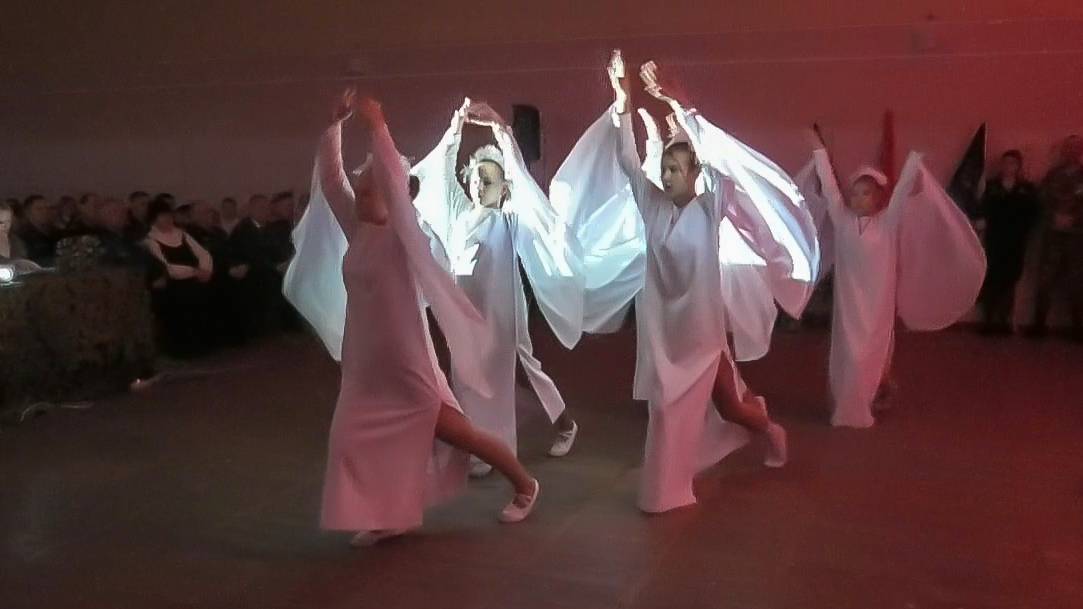 В школах Волжского начались мероприятия в честь Сталинградской Победы смотреть онлайн