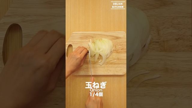 鶏ひき肉がアクセント！豆乳かぼちゃクリームパスタの作り方｜How to make Soy milk cream pasta of pumpkin смотреть онлайн