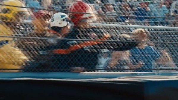 The Most UNREALISTIC Scene In The MCU! - Tony Stark Races At The Monaco GP F1