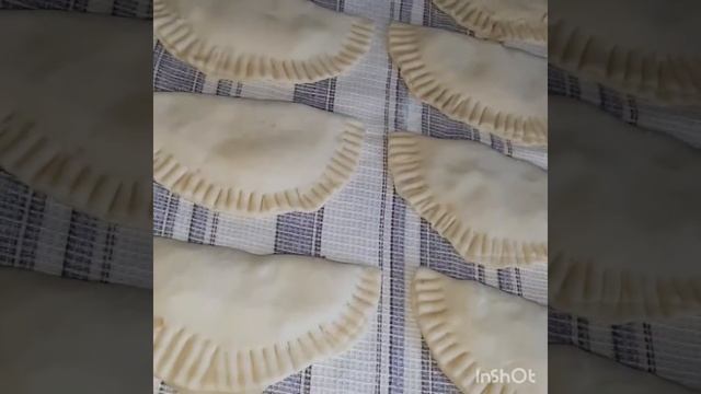 Кто на ПП, а мы на чебуреках... смотреть онлайн