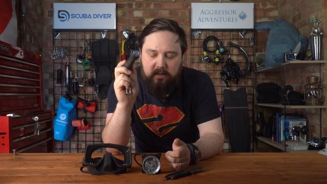 What Do You Carry on EVERY Dive? | #AskMark | @ScubaDiverMagazine смотреть онлайн