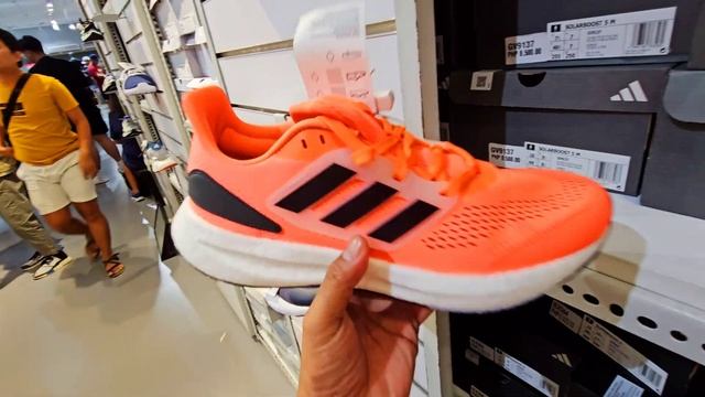 ADIDAS SALE BUY 1 GET 1 SAYANG LASTDAY NA 1K NALANG SAPATOS DITO 800 NALANG MGA APPARELS 400 SOCKS смотреть онлайн