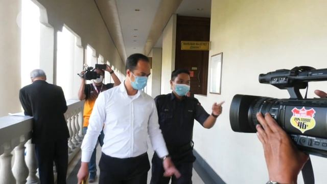 Ex-NAFAS finance manager charged with corruption смотреть онлайн