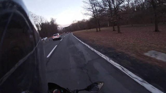 2001 ZX9R NINJA New Year's Day rip on the Bronx River смотреть онлайн