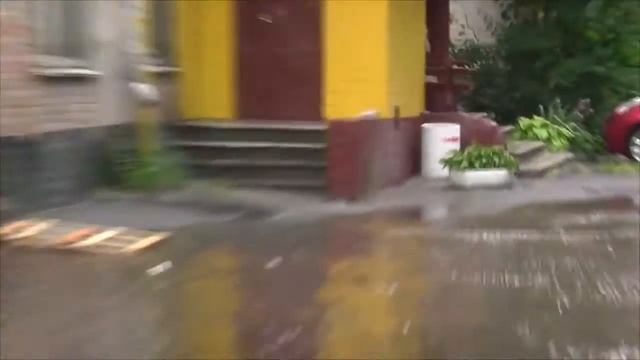 Киев "ПОТОП 10.07.2014" ПЛ.Космонавтов смотреть онлайн