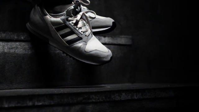 Adidas Zx 450 Consortium смотреть онлайн