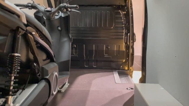 Maxus eDeliver9 смотреть онлайн