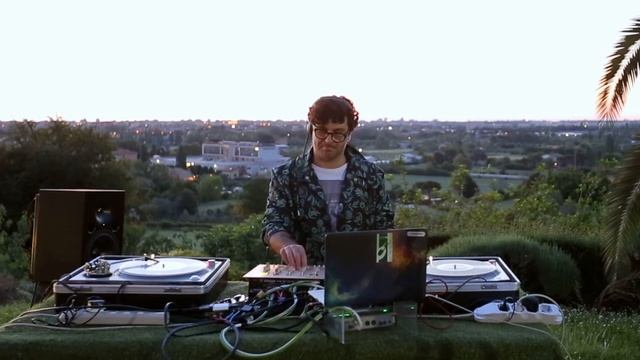 May the 4th - Sunrise DJ set смотреть онлайн