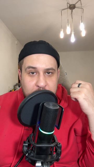 Почему зеркало - это врата в вашу душу