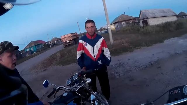 Сельские покатушки с другом. смотреть онлайн