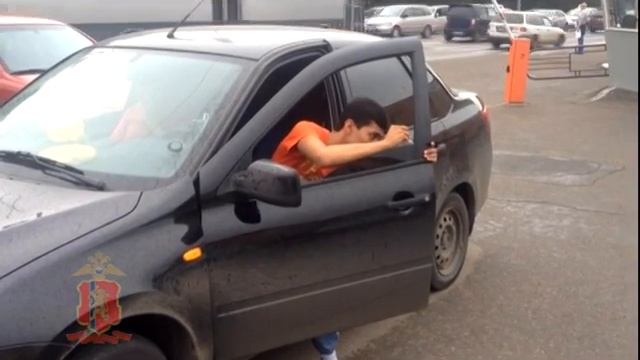 Полицейские провели рейд по нарушению уровня тонировки смотреть онлайн