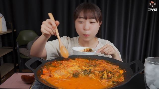 부대찌게 지존 갓부대 🥘 смотреть онлайн