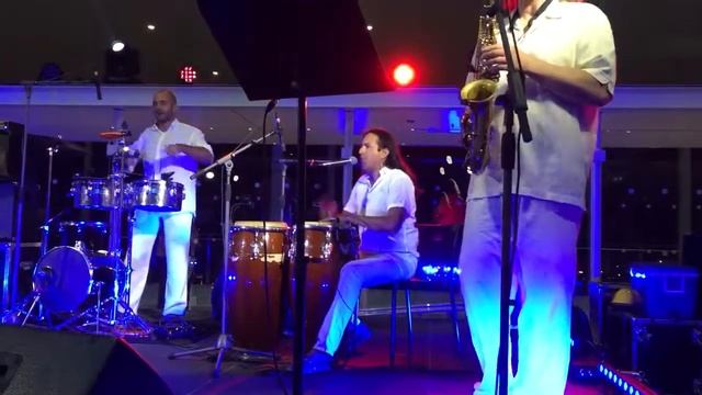 Парк Ставру Ниарху Афины смотреть онлайн