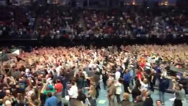 Springsteen "Shout" Penn State смотреть онлайн