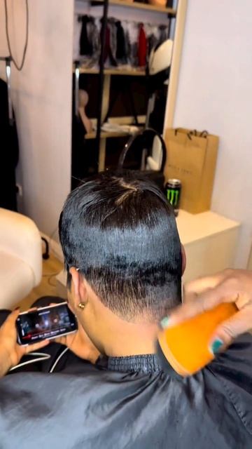 Hairlines Shape